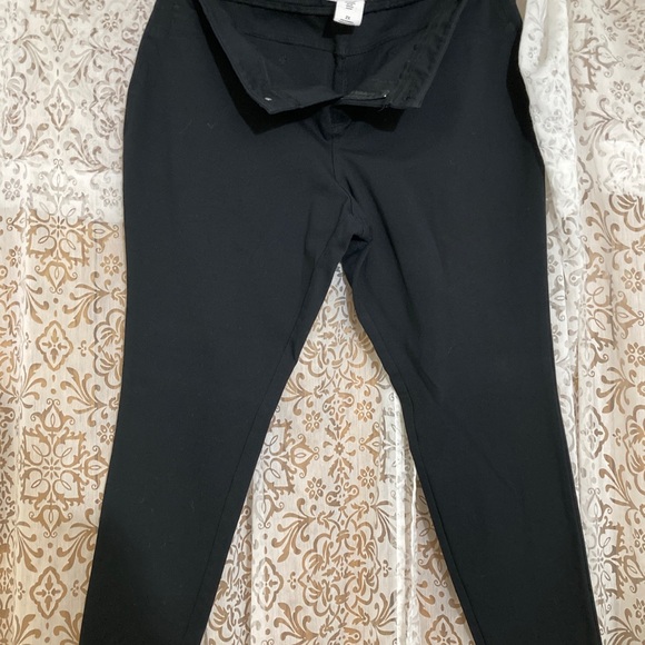 Pure Energy black dressy legging pants - Picture 3 of 4